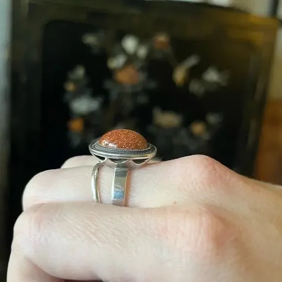 🌹 Vintage sterling silver goldstone/Sunstone Cocktail stone ring Boho Witchy